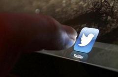 Twitter adds two-step verification to boost security after series of high-profile hacks